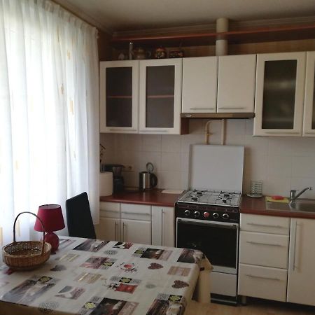 15 Minutes From The Beach And City Center 7 Minutes From The Airport Riga Buitenkant foto