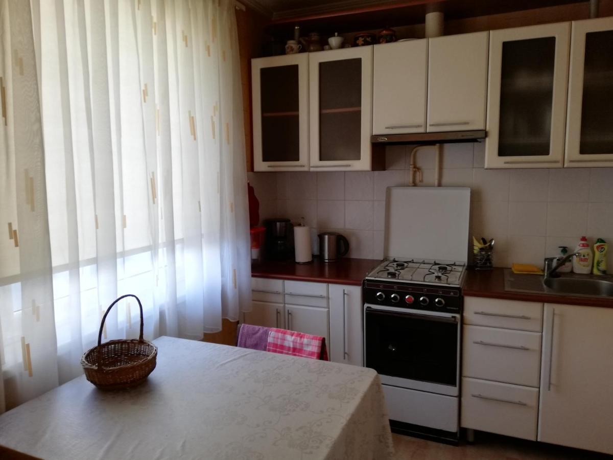 15 Minutes From The Beach And City Center 7 Minutes From The Airport Riga Buitenkant foto