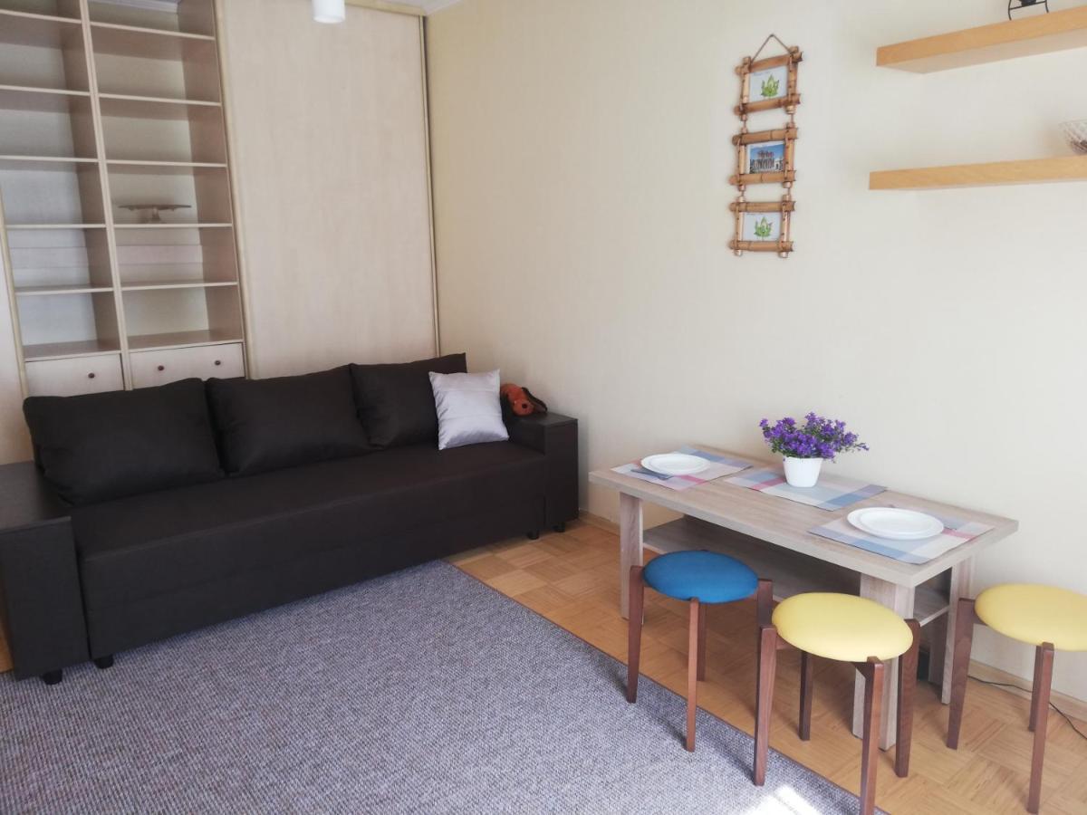 15 Minutes From The Beach And City Center 7 Minutes From The Airport Riga Buitenkant foto