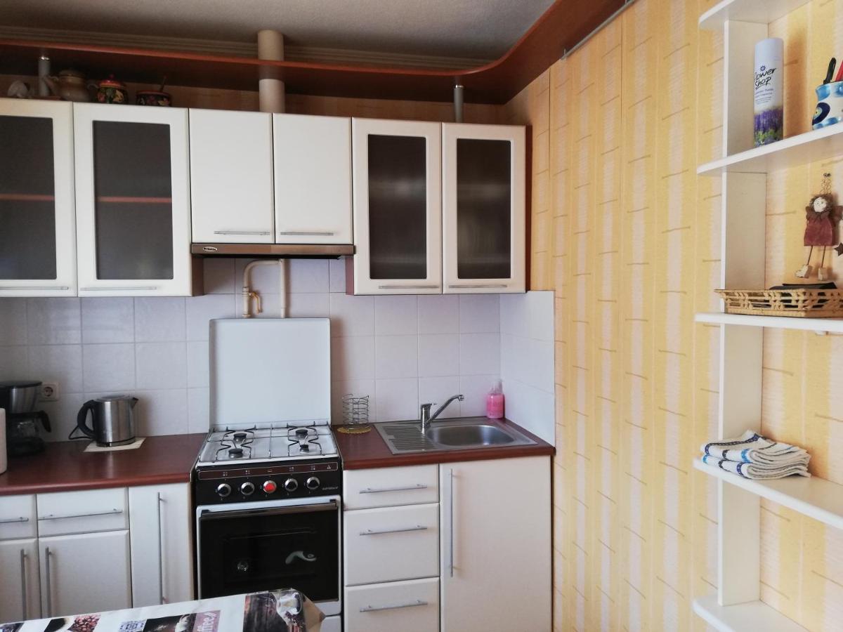 15 Minutes From The Beach And City Center 7 Minutes From The Airport Riga Buitenkant foto